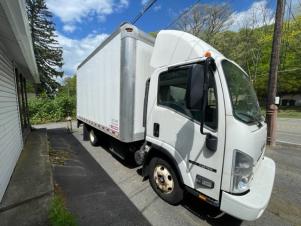 Grip Truck 14ft 2016 Isuzu NPR 13000 GVW with Lift gate Only 46,561 Miles Loaded Ready to Work!