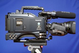 Panasonic AJ-HPX2700 P2 VariCam Camcorder