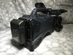 Panasonic AG-HPX300 P2 HD Shoulder-mount Camcorder 