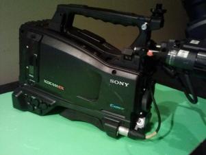 Sony PMW350L  XDCAM EX 2/3"-type Shoulder-mount Camcorder