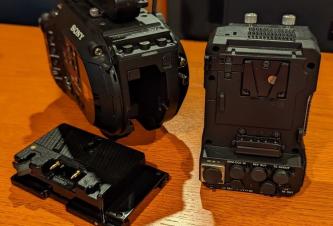  Sony PXW-FS7 M1 XDCAM Super 35 Camera  w/XDCA Extension Unit