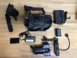 SonyPXW-FS7 XDCAM Super 35 4k Camera Only 153 Hours!