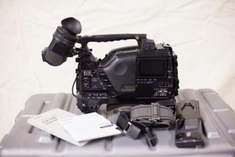 Sony PDW-F800 XDCAM HD422 2/3" 3CCD Camcorder