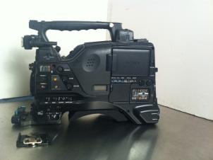 Sony PDW-F800 XDCAM HD422 2/3" 3CCD Camera