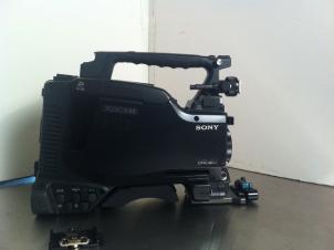 Sony PDW-F800 XDCAM HD422 2/3" 3CCD Camera