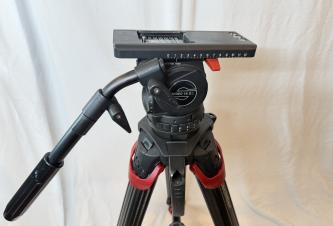 Sachtler Video 18 S2 Fluid Head w/ Flowtech 100MS Carbon Fiber Legs Tirpod systems