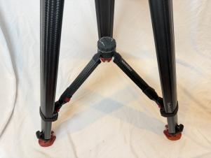 Sachtler Video 18 S2 Fluid Head w/ Flowtech 100MS Carbon Fiber Legs Tirpod systems