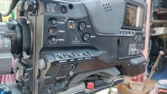 SOLD! Sony PXW-X500 w/Sony HDVF C30 Color View Finder