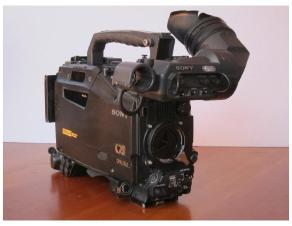Sony HDW-F900R CineAlta 24P HDCAM Camcorder 