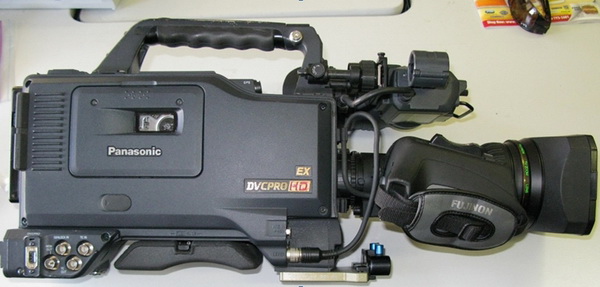 Panasonic HDX 900 HD DVC PRO Camcorder